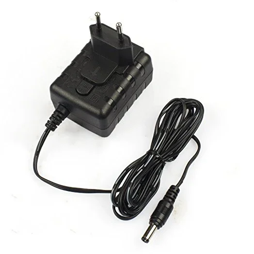 cargador universal 12V 2A