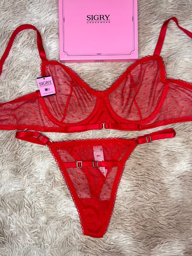 CONJUNTO SIGRY 1833 T:90 C:ROJO