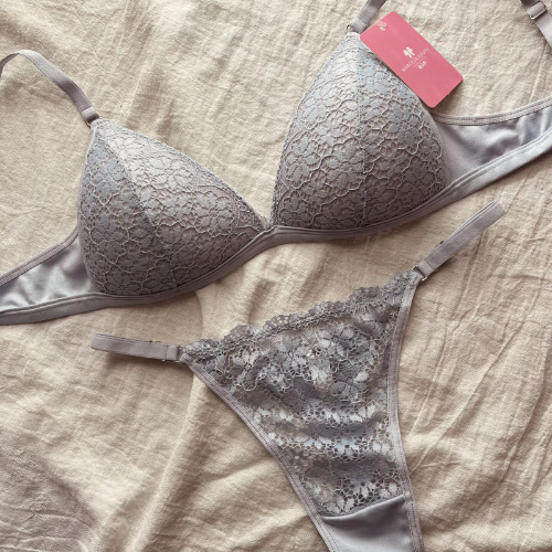 CONJUNTO MK TRIANGULO 5596 T:100 C:GRIS ESPLENDOR