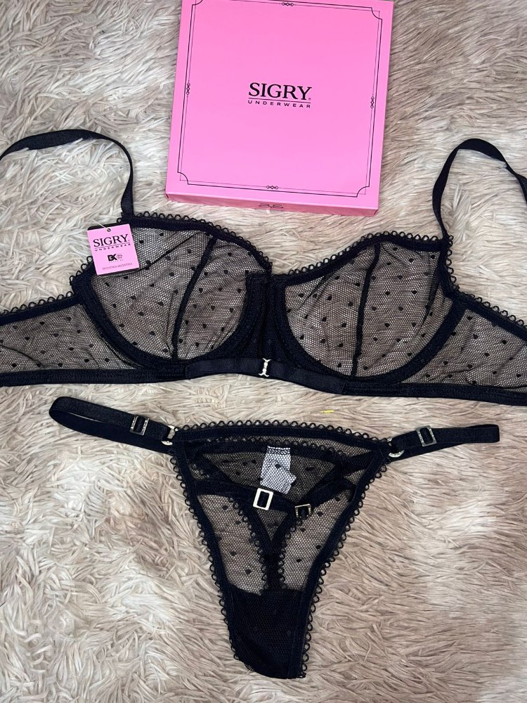 CONJUNTO SIGRY 1833 T:105 C:NEGRO