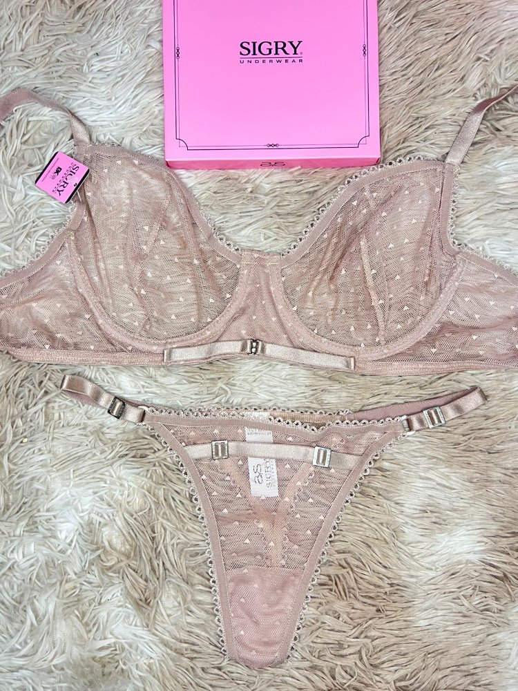 CONJUNTO SIGRY 1833 T:100 C:NOUGAT
