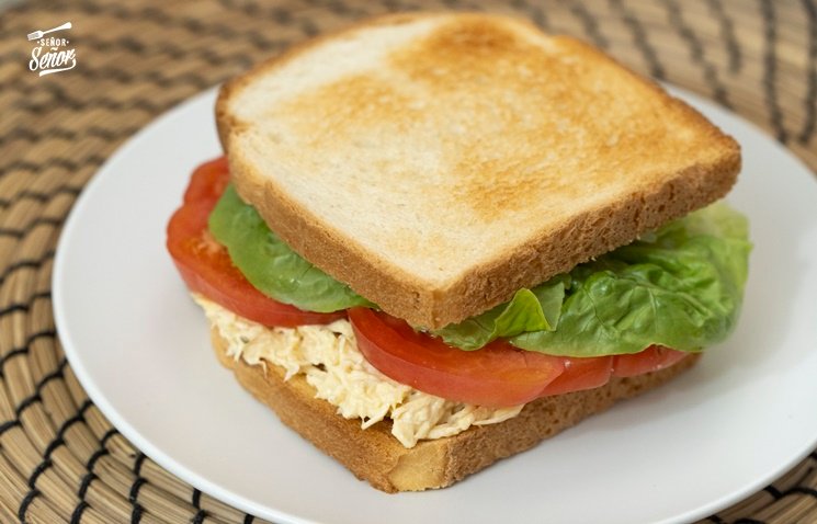 SANDWICH DE POLLO