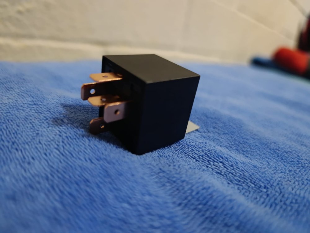 28327COT   COTADO / RELAY UNIVERSAL - GENERICO