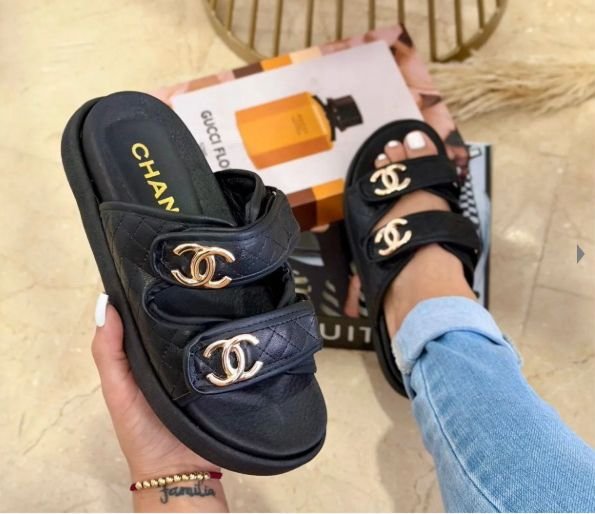 SANDALIAS