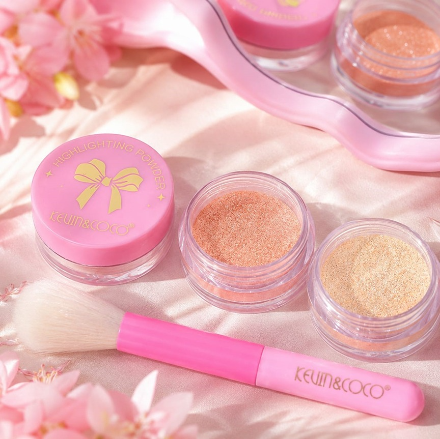 SET DE 3 ILUMINADORES EN POLVO SUELTO KEVIN & COCO + BROCHA APLICADORA