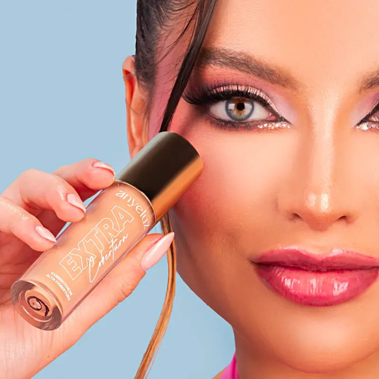 CORRECTOR EXTRA COBERTURA ANYELUZ