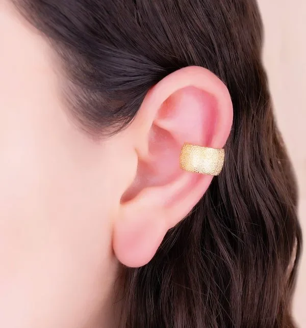 Ear Cuff Rústico Dorado Ref  E805