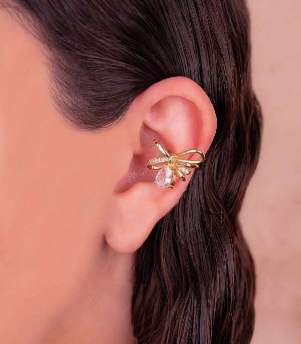 Ear Cuff Moño Circón Dorado Ref E170