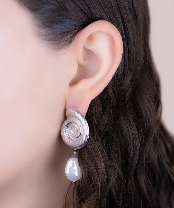 Aretes Caracol Plateados Ref B1147