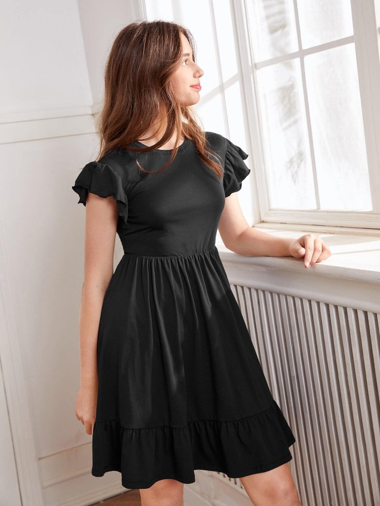 Vestido de niña, vestido negro con mangas de vuelos