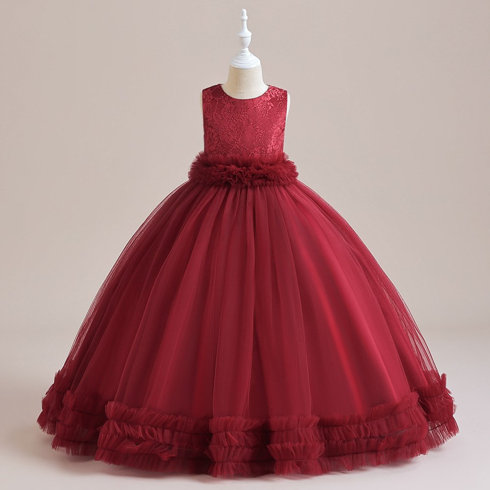 Vestido de niña, vestido rojo, blonda en la parte superior, y cinta recogido en cintura y parte inferior