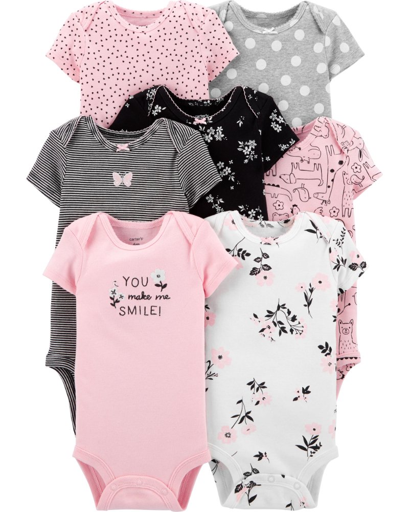 Set de mamelucos de niña, color rosados, negro, blanco con diferentes dibujos de flores, cachorros, rayados y puntos