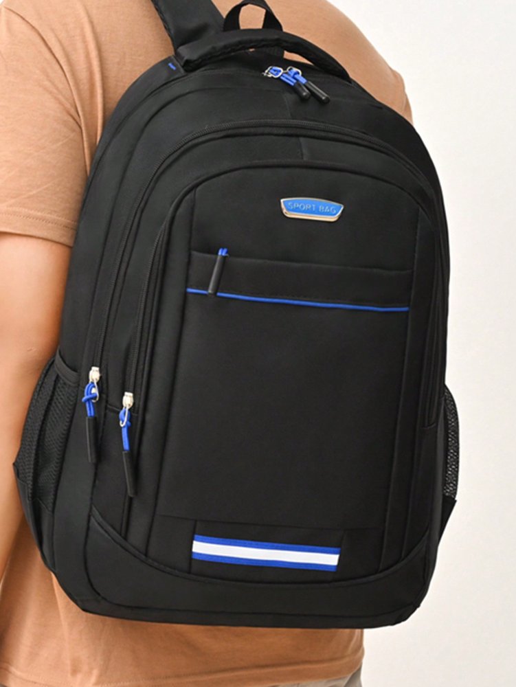Mochila negra con detalles en azul