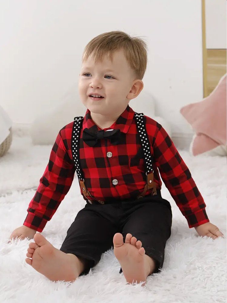 Traje de niño, traje de pantalón negro, camisa cuadrada rojo y negro, tirante negro con estrellas y corbatín negro
