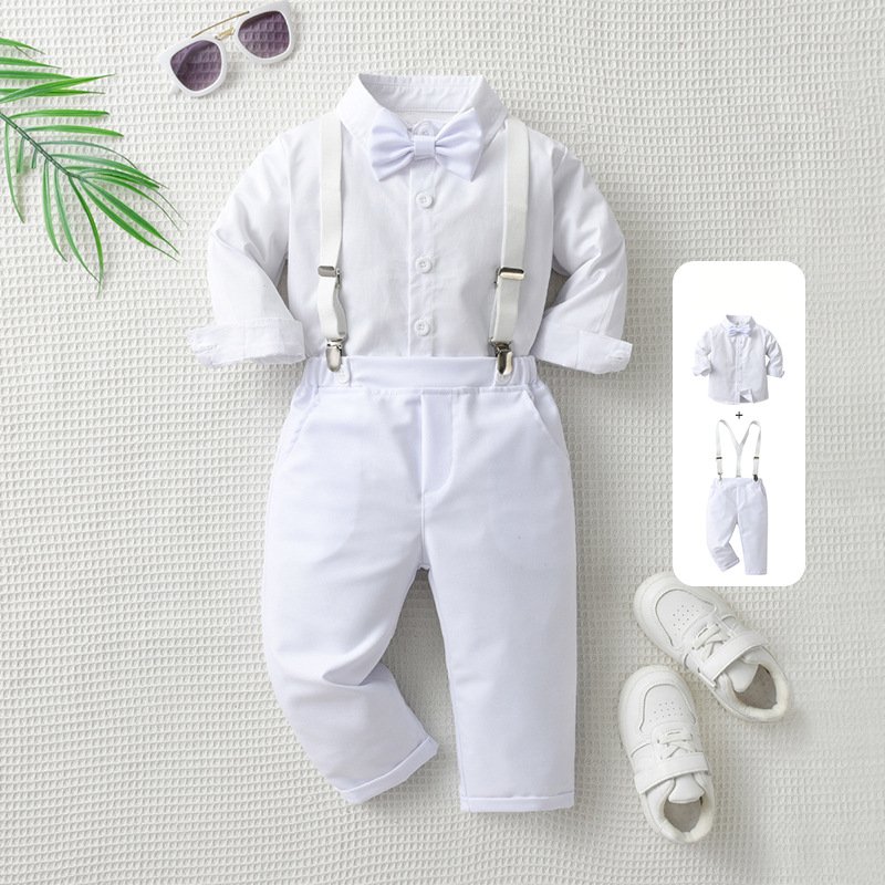 Traje de niño, traje de pantalón blanco, camisa blanca, tirante y corbatín en blanco