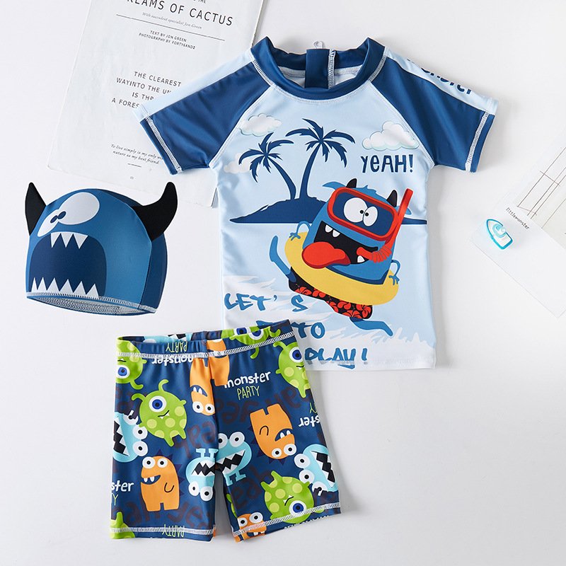 Traje de baño de niño, celeste con azul y dibujo de monster