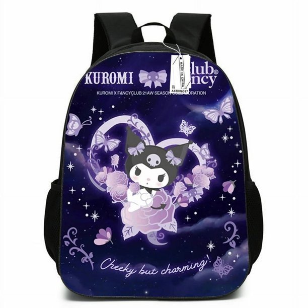 Mochila Kuromi con un corazón color negro con morado