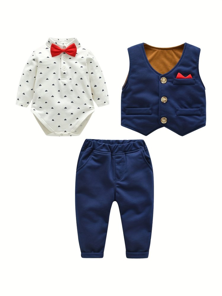 Traje de niño, traje de pantalón y chaleco azul, mameluco blanco manga larga con figuras de barquitos, corbatín rojo