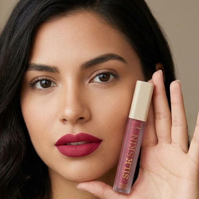 Labial líquido Silk Skin Tono Splendor - Ruby Rose