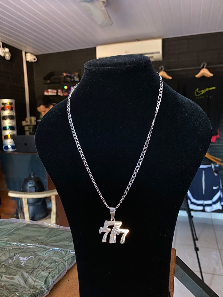 Cadena 777