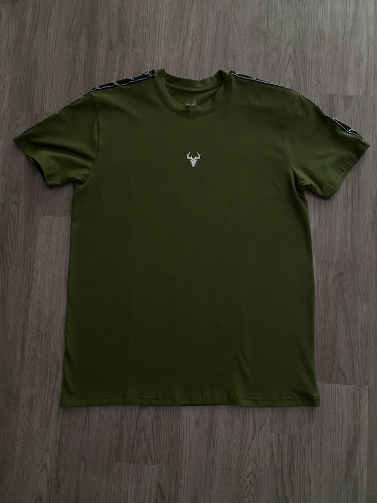 Remera line verde
