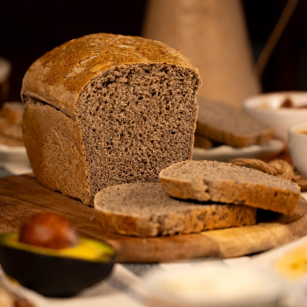 Pan con Trigo Sarraceno, sorgo y almendras