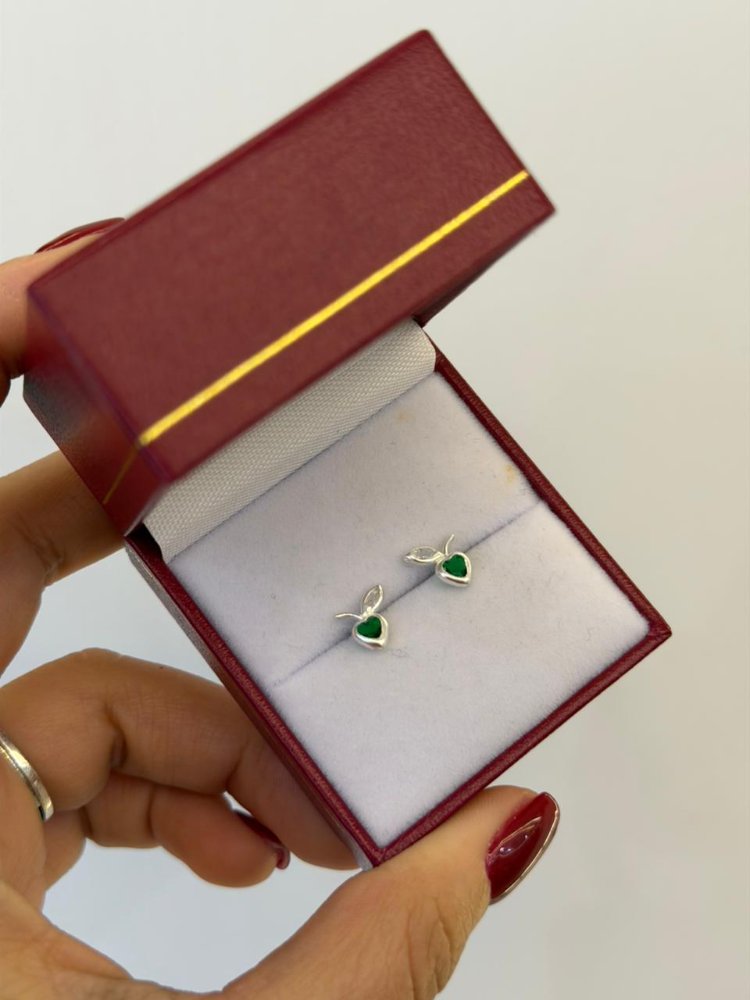 ARETES TOPO ROSCA MANZANA  EN FORMA DE CORAZON MINI PLATA LEY 925