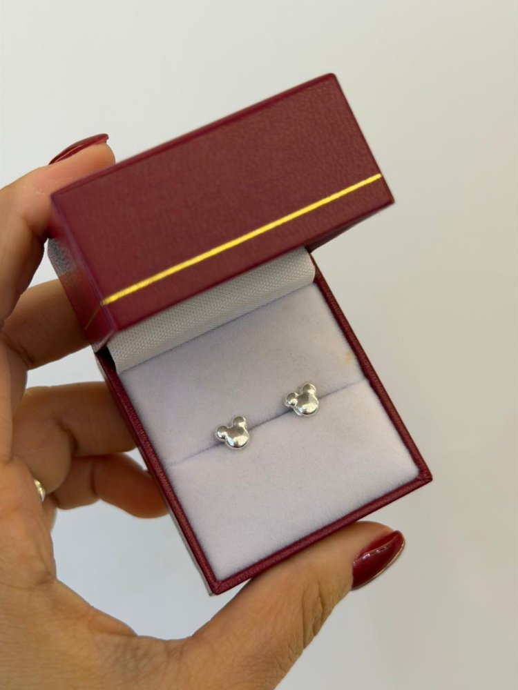 ARETES TOPO ROSCA MICKEY SILUETA PLATA LEY 925