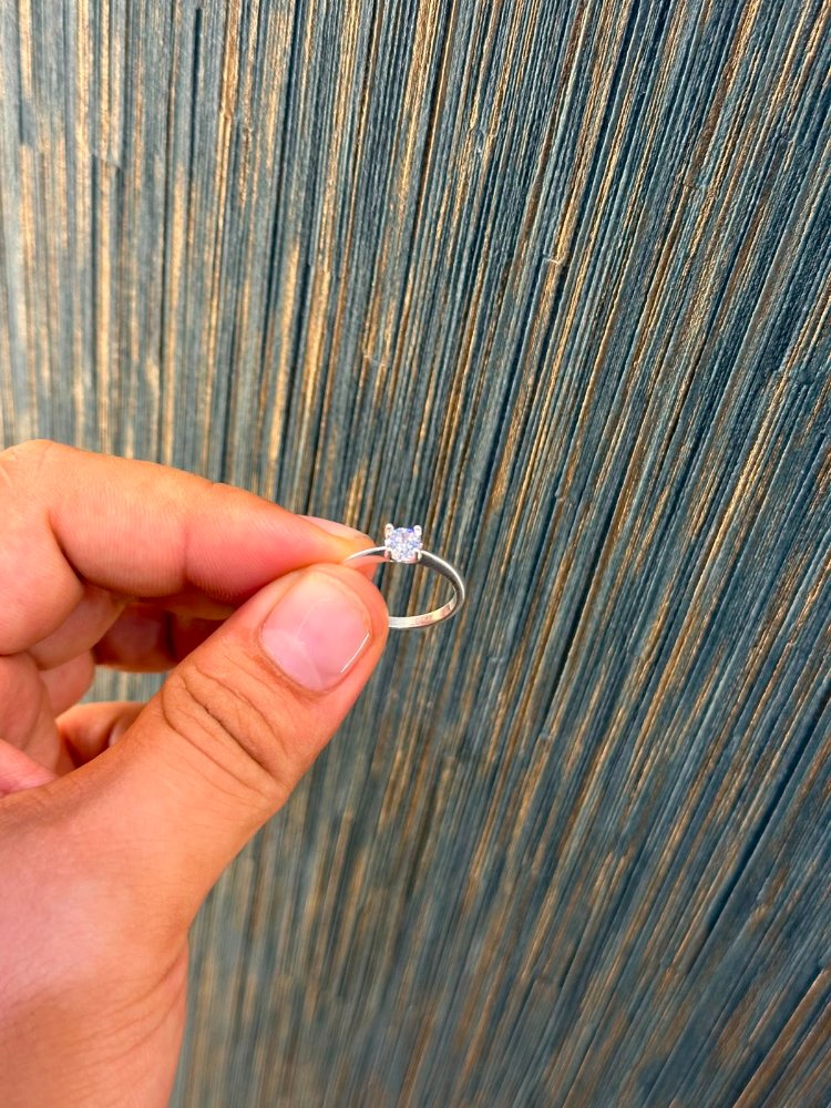 ANILLO ESENCIA