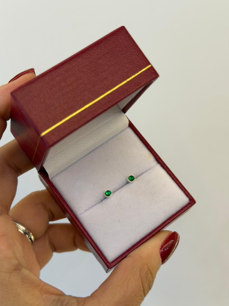 ARETES TOPO ROSCA CIRCON VERDE PEQUEÑO MEDIANO PLATA 925