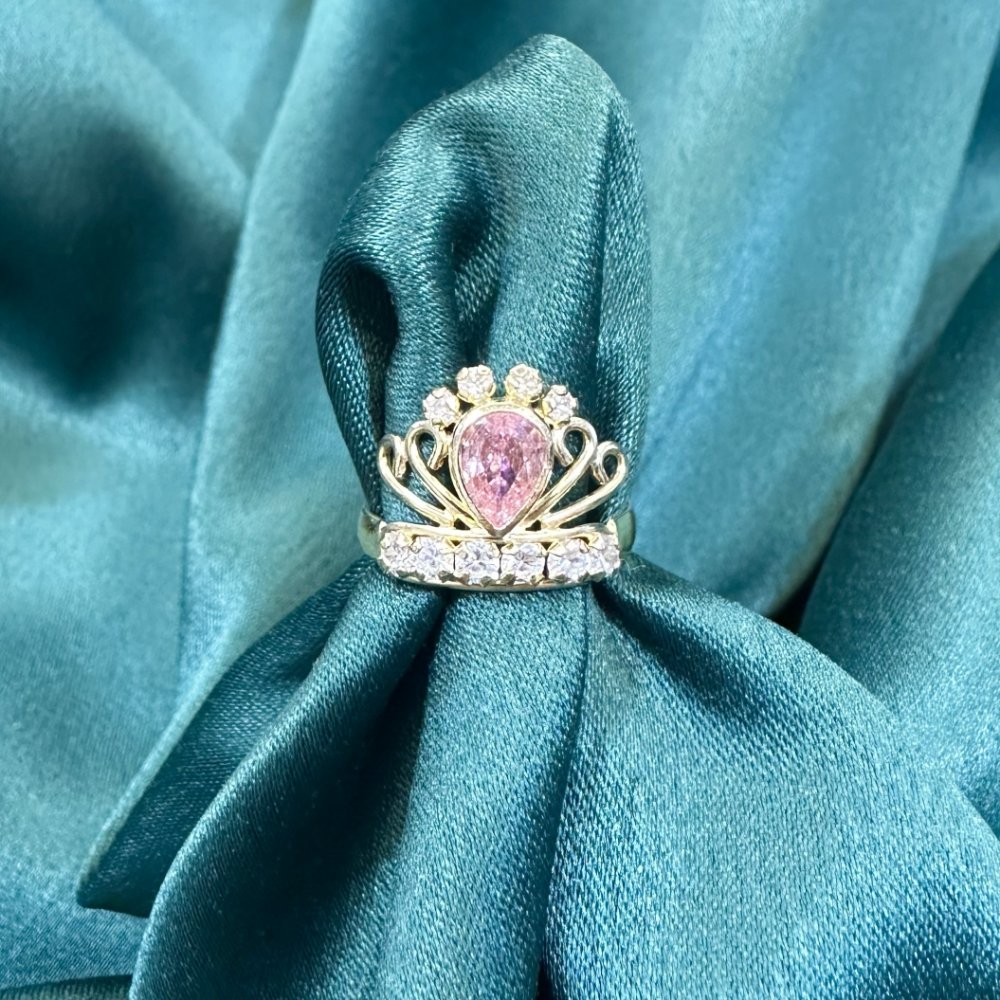 ANILLO CORONA (CIRCON ROSA) ORO LAMINADO 18K