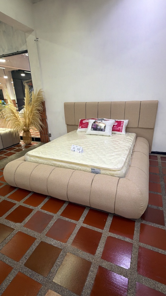 Cama Nube Premium Queen Beige Lino
