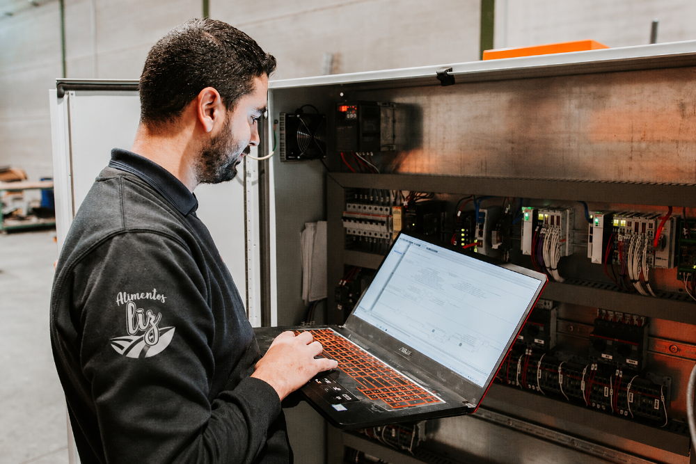 Servicio Tecnico Pruebas y Arranque Maq.