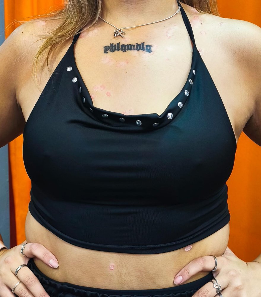 TOP CUELLO BOTE