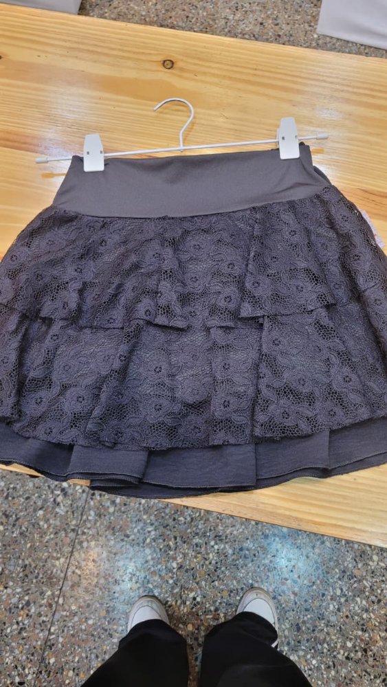 POLLERA VUELO