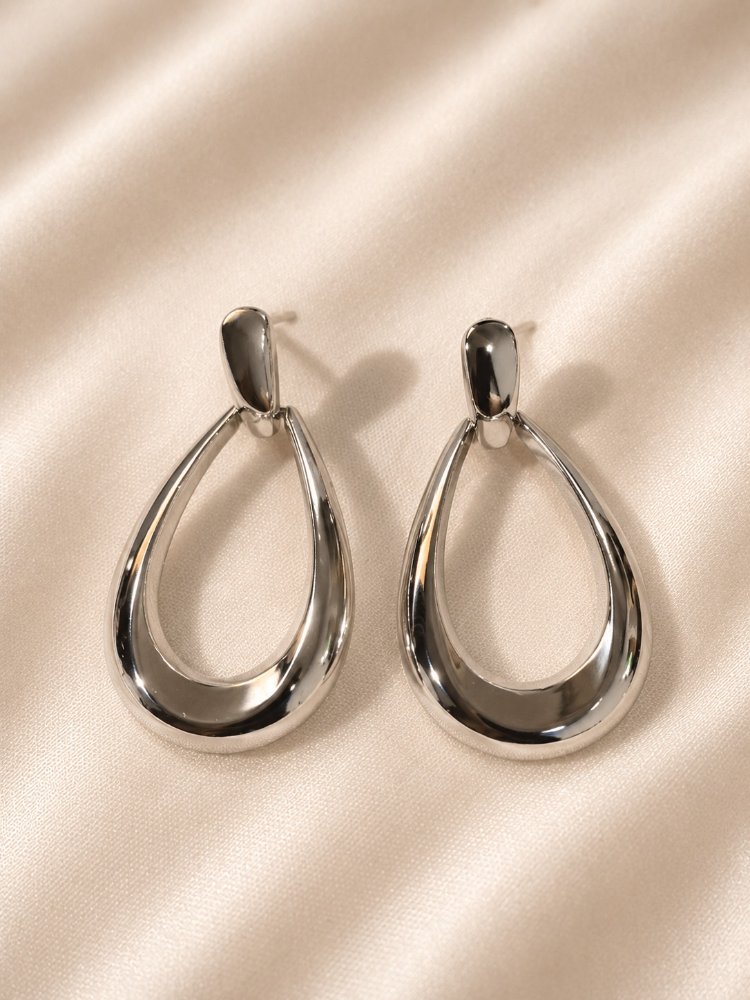 Aretes Dominique
