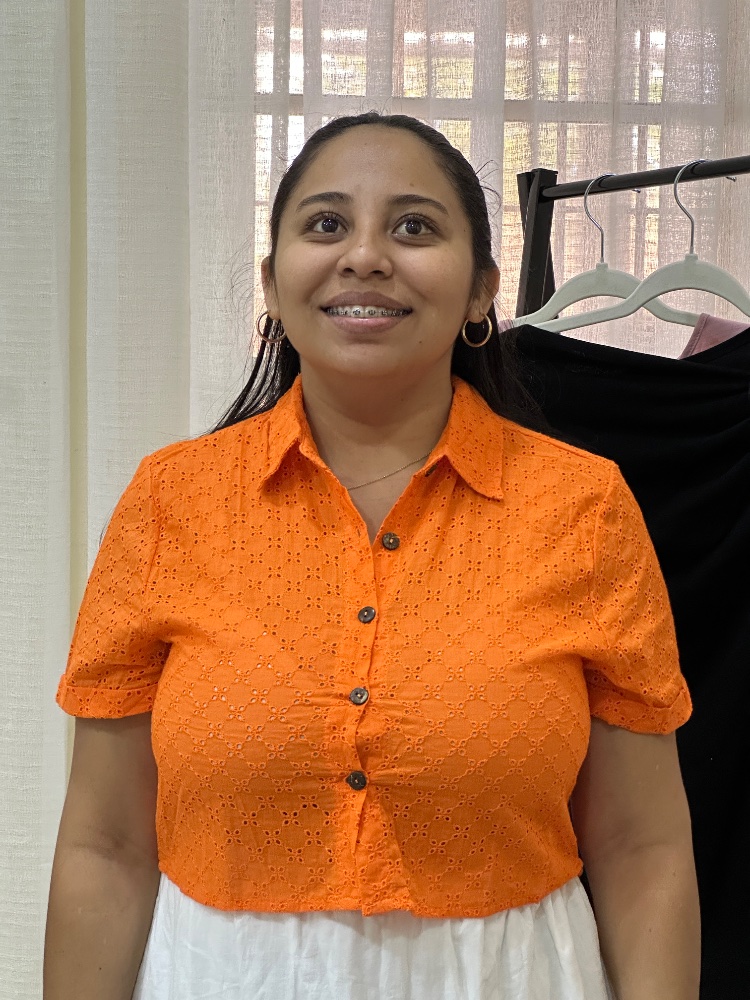 Blusa nueva bordada