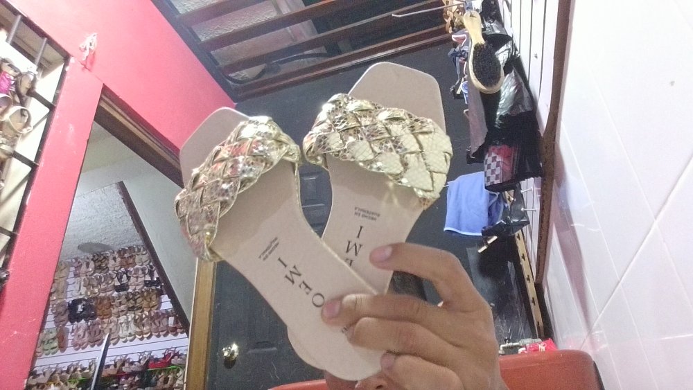 DPISO GTRENSADO DORADO