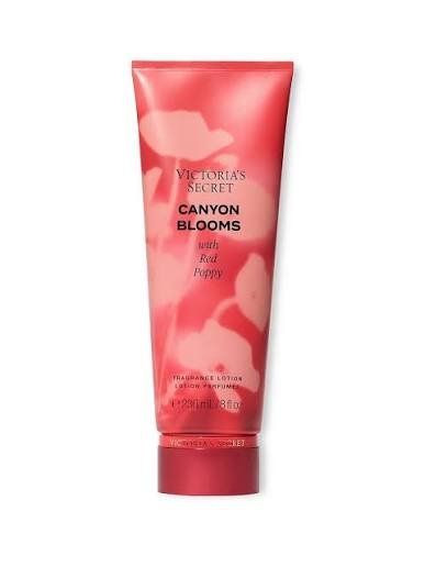 VICTORIAS SECRET CANYON BLOOMS WITH RED POPPY
