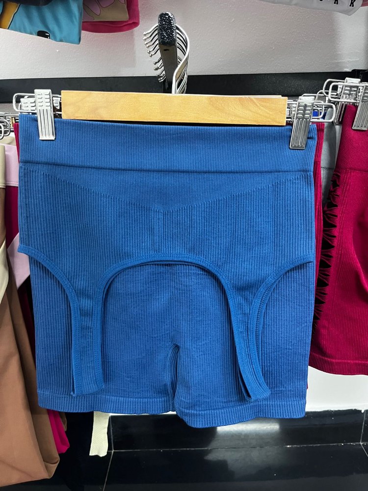 Short + Top