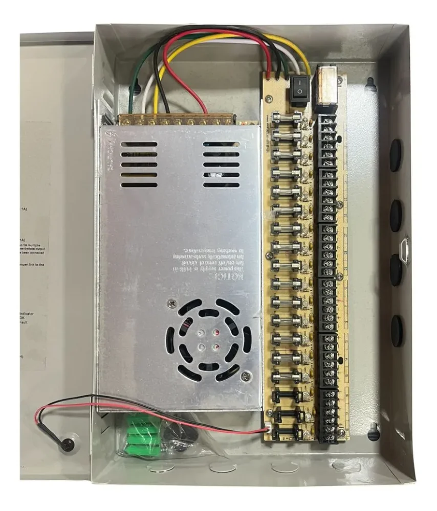 Fuente De Poder Centralizada 12v 30amp 20a 18 Canales