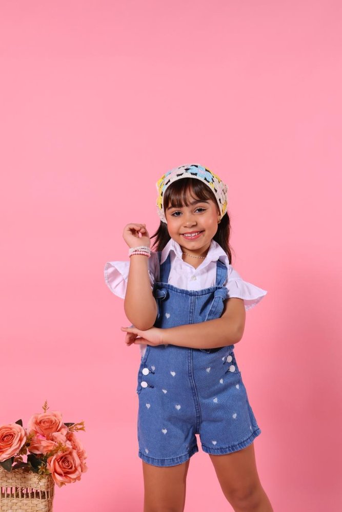 Jardineira Infantil Corações