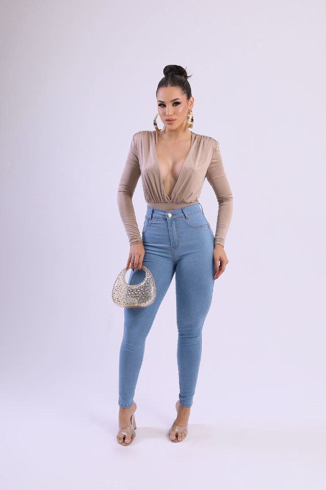 calça Jeans com Lycra clara