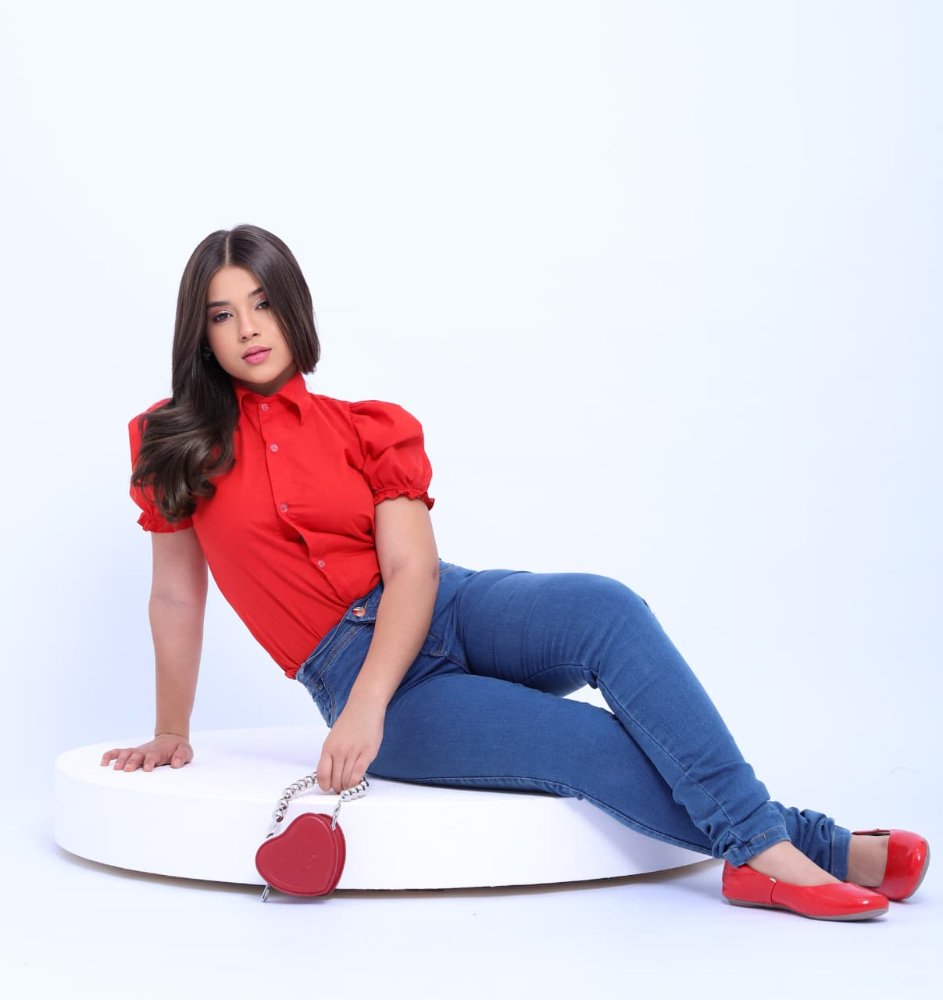 calça juvenil jeans com Lycra clara