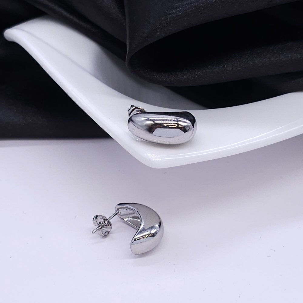Aretes OVA1118