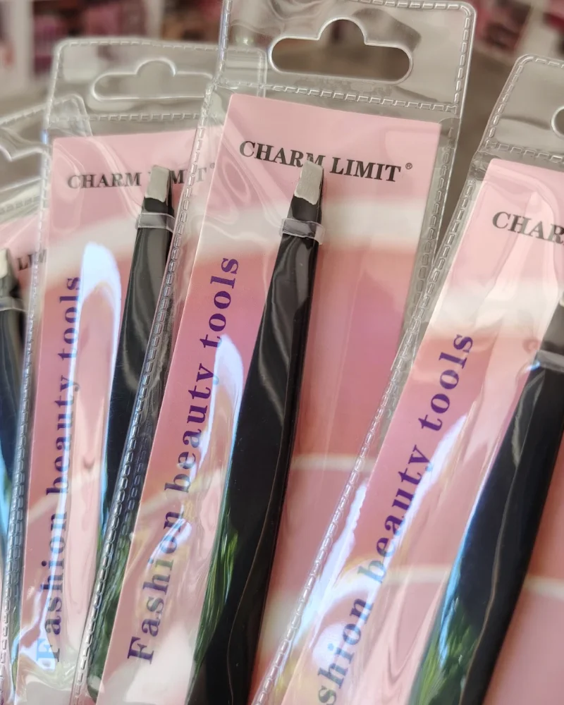Pinza depilar charm limit