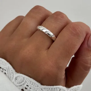 Anillo Acero Blanco con Cubics