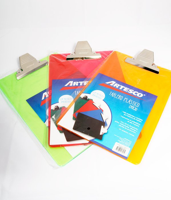 TABLERO DE PLASTICO