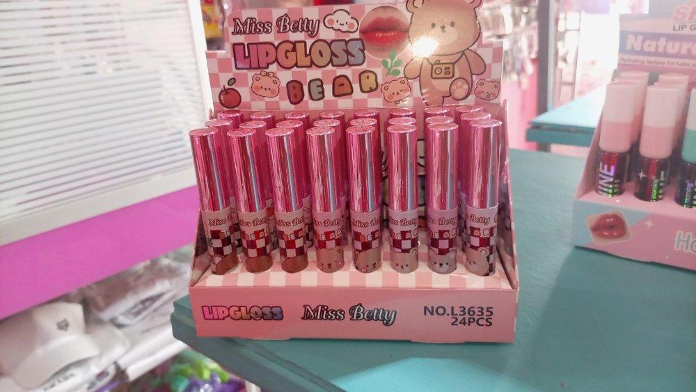 LIP GLOSS MISS BETTY