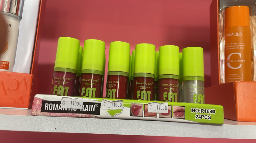 labial Romantic